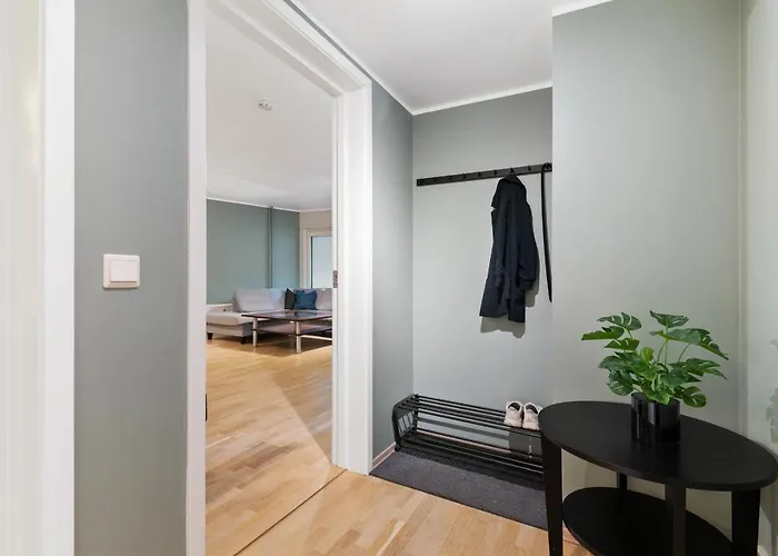 Apartament Modern And In